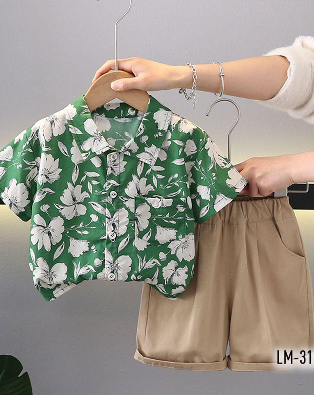 Conjunto camisa flores y short