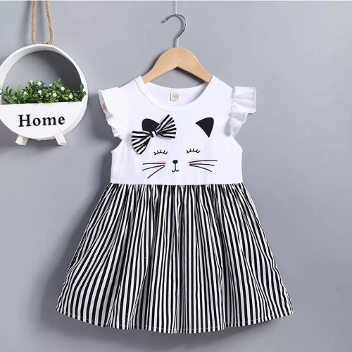 Vestido de gato con rayas