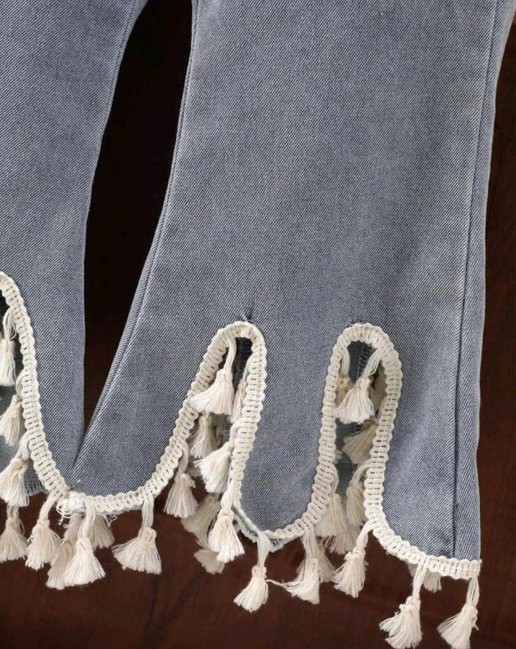 Conjunto Blusa Teddy y Pantalón Campana