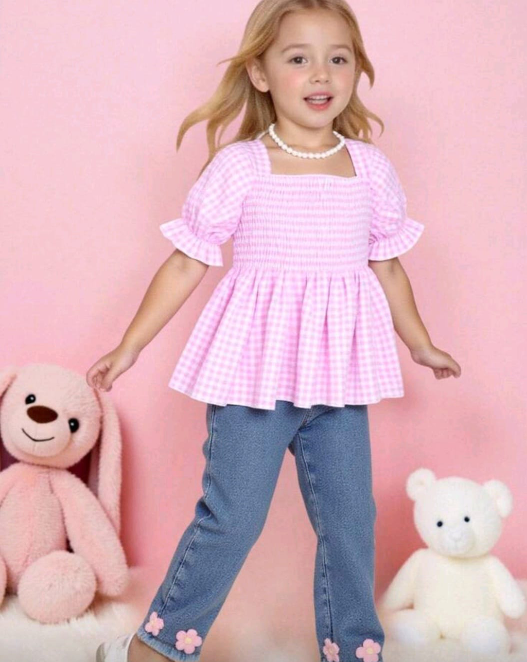 Blusa cuadros y jean flores