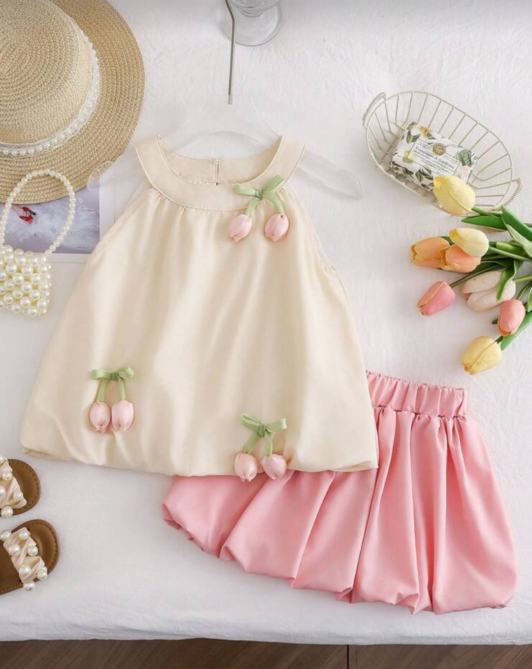 Conjunto Manga Sisa y Falda Rosa Tulipán