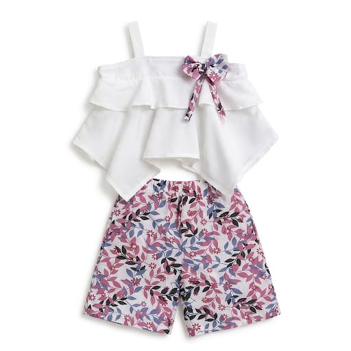 Conjunto Floral Breeze: Frescura y Encanto