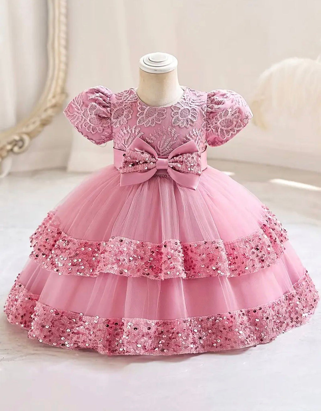 Vestido rosa elegante coquette